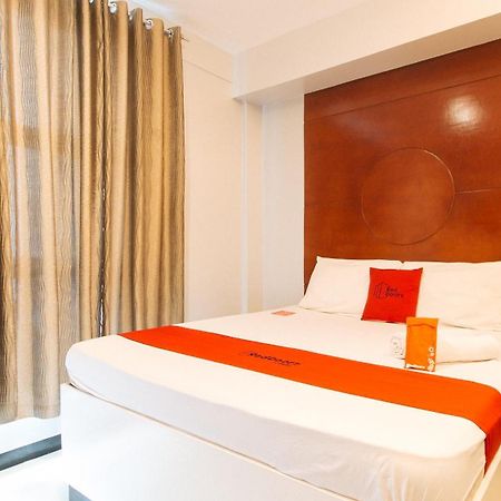 Hotel RedDoorz near Bambang Station Manila Exterior foto